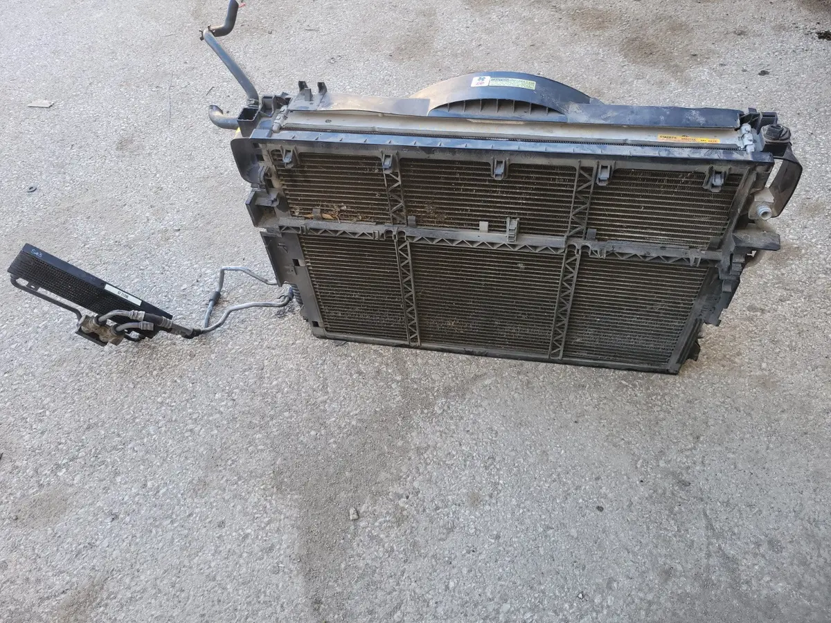07 -11 Mercedes W221 S550 Cl550 Fan Motor Radiator A/C Condenser Oem A2215000554 1