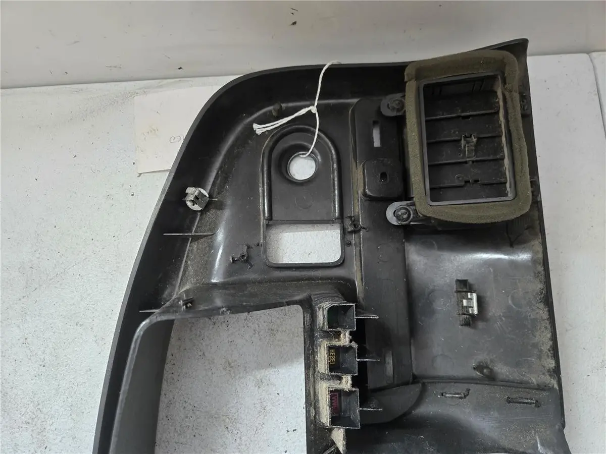 1992 - 1993 Ford Bronco F150 F250 Cluster Dash Bezel F2tb 15044D70-L Oem 1