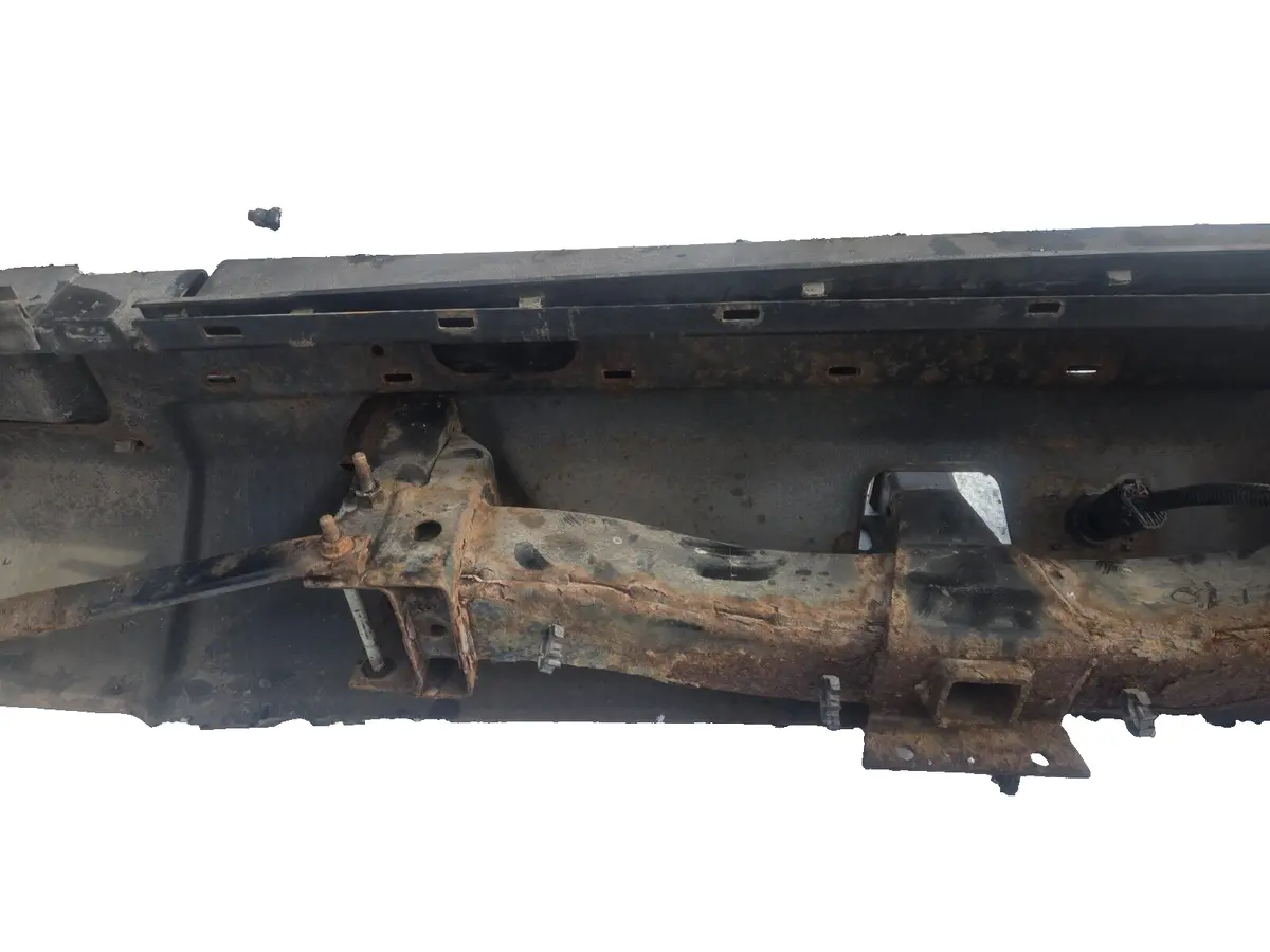 03 04 05 Hummer H2 Rear Bumper Cover Bar End Cap Panel Trailer Hitch Tow Bar Oem 2