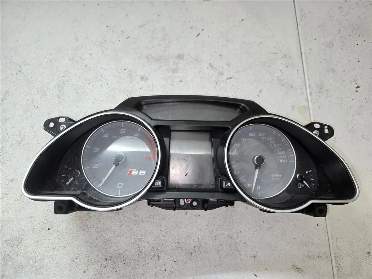 2010 - 2012 Audi A5 Instrument Cluster / Speedometer 8T0 920 983 P Oem 1