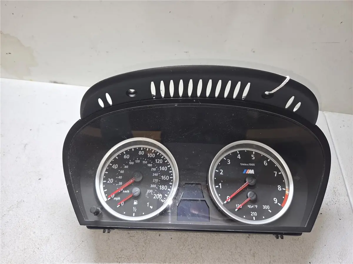 2005 - 2010 Bmw M5 E60 Instrument Cluster 145-165K Miles A2c53257079 Oem 1