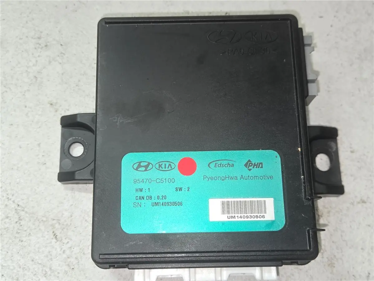 2016 - 2019 Kia Sorento Mk3 Tailgate Boot Lid Control Module 95470-C5100 Oem 1