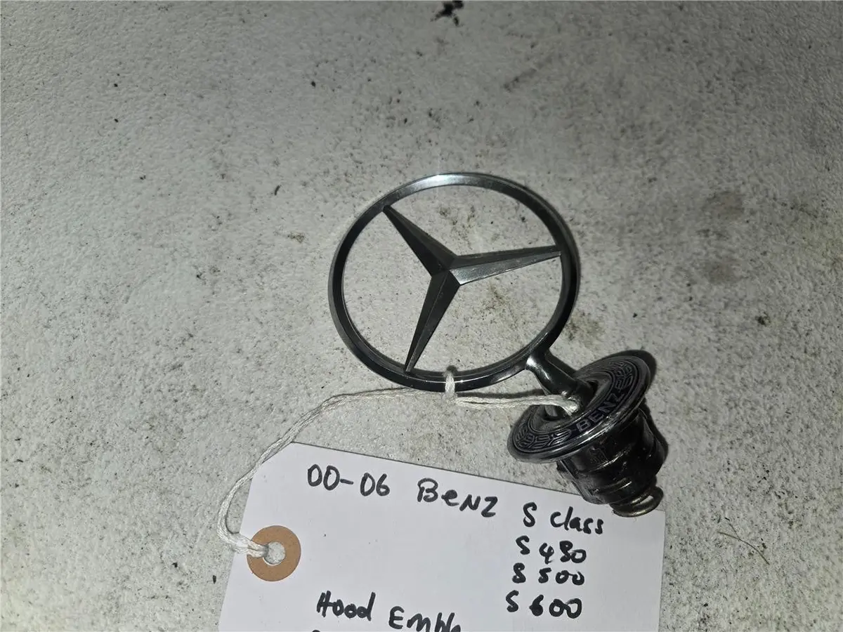 2000 - 2006 Mercedes-Benz S-Class S430 S500 S600 Hood Emblem Ornament Oem 1