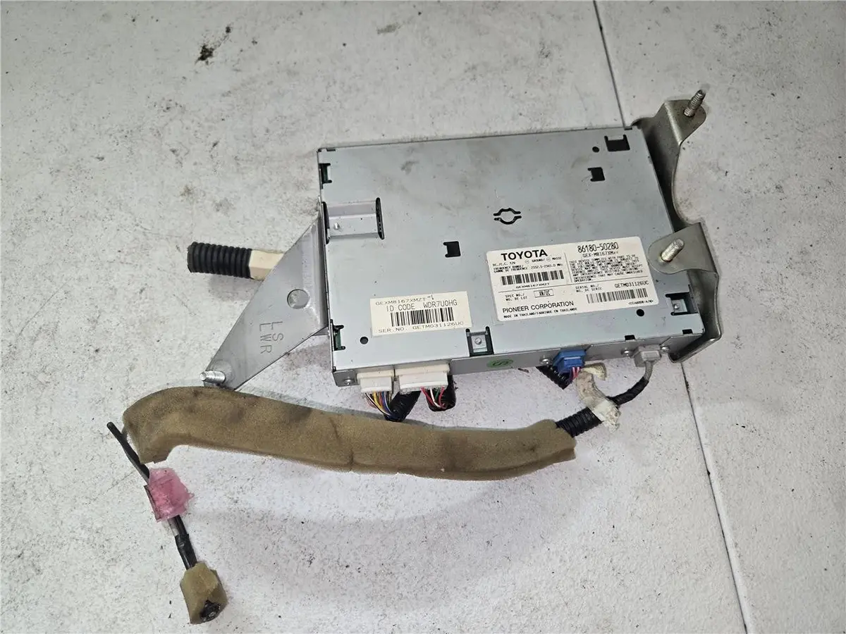 2007 - 2008 Lexus Ls460 Radio Satellite Receiver Control Module 86180-50280 Oem 1