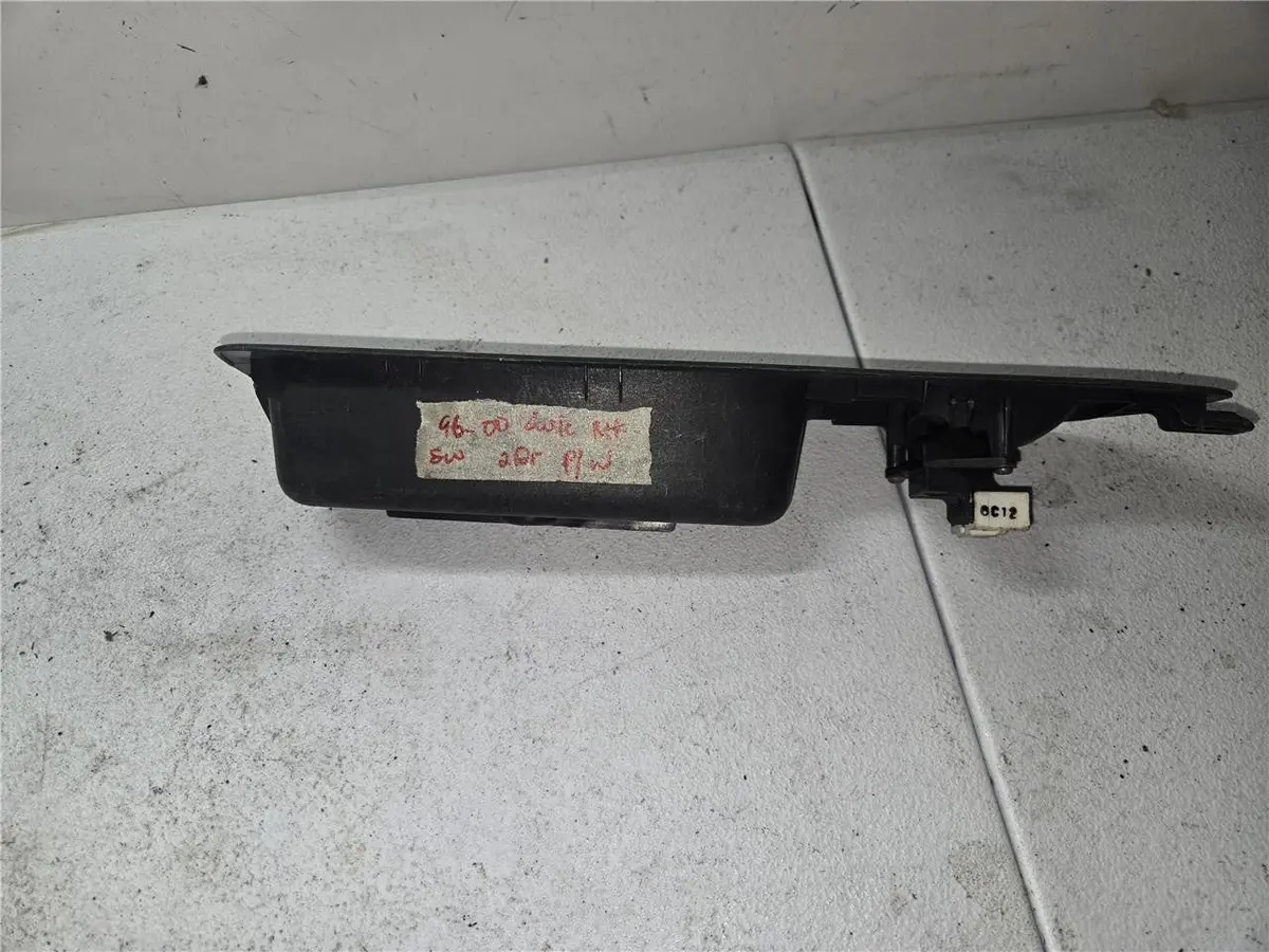 1996 - 2000 Honda Civic/Coupe 2Dr Right Power Window Switch Oem 1