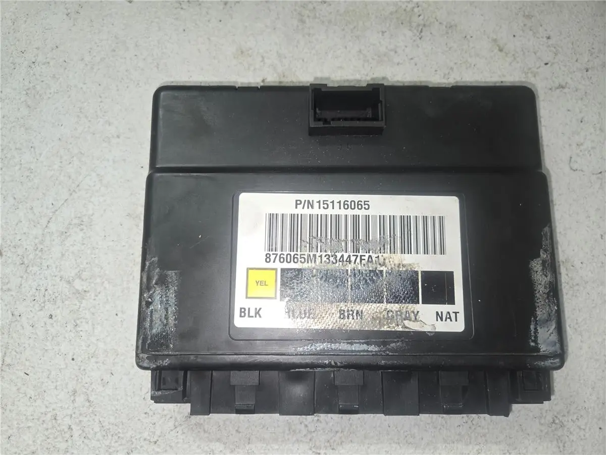 2003 - 2005 Silverado Sierra Bcm Body Computer Control Module 15116065 Oem 1
