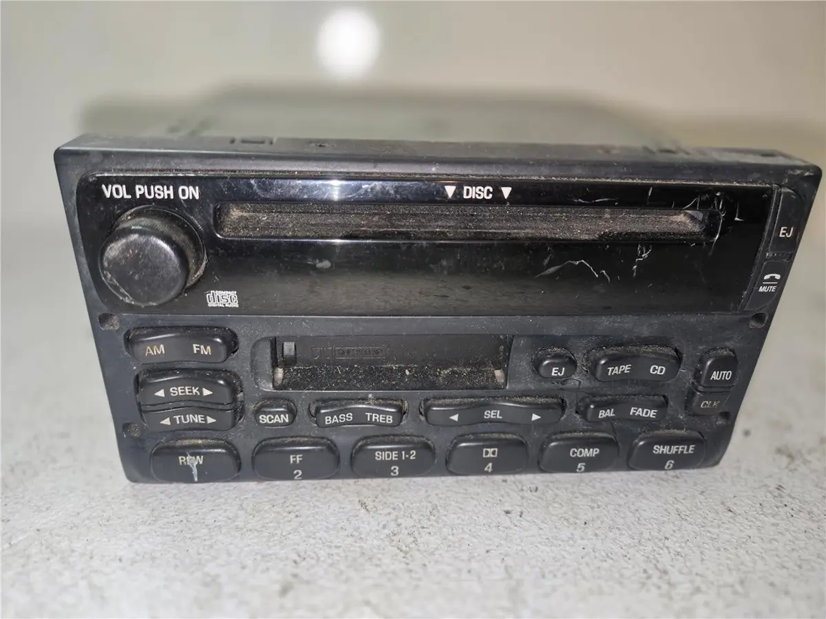 2001 - 2003 Ford F-150 Am Fm Cd Player Radio Receiver Yu3f-18C868-Aa Oem 2