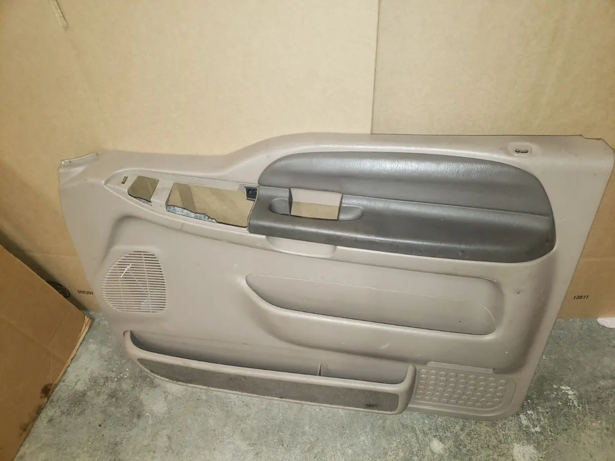 99 00 01 - 07 Ford F250 F350 Superduty Excursion Front Tan Right Door Panel Oem 2