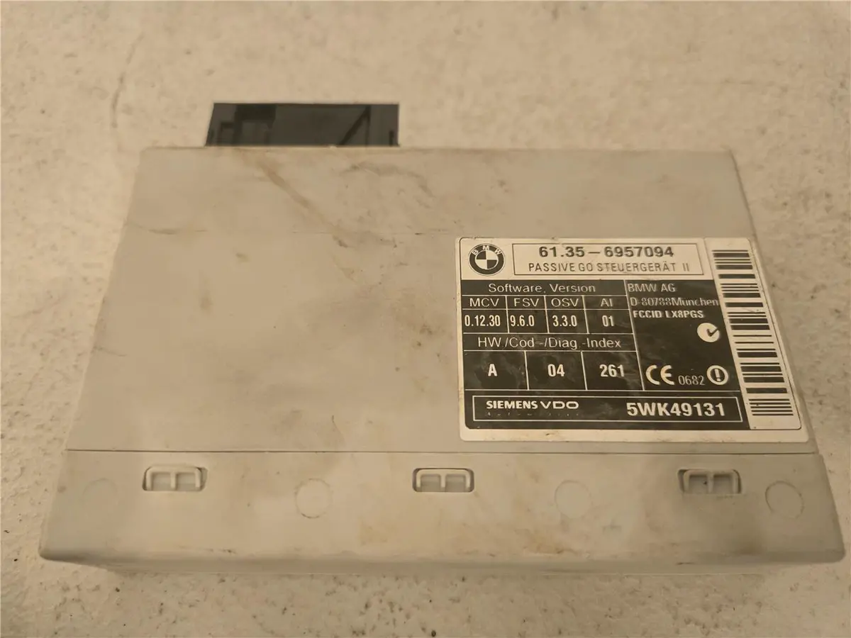 06 Bmw 525Xi Passive Go Control Module 05 06 07 08 09 10 61.35-6957094 Oem 1