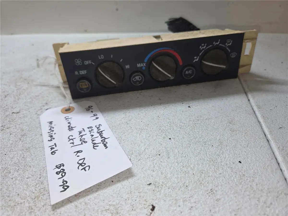 1996 - 1999 Suburban Escalade Tahoe Climate Control (Missing Tab) 9378815 Oem 1