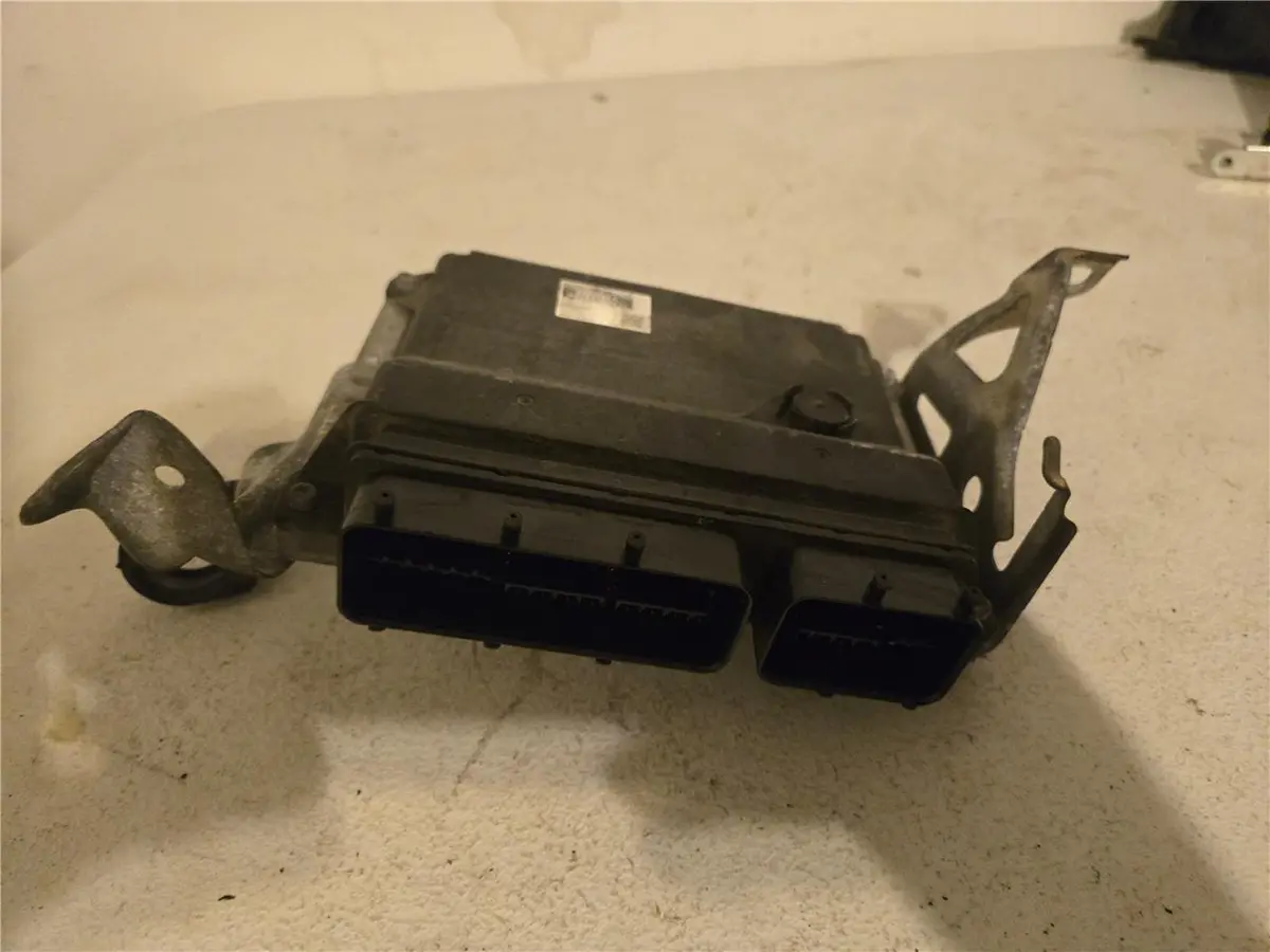 Toyota 89661-21630 Ecu Ecm Engine Control Ordinator 2013 Scion 2755-5410 12V Oem 1