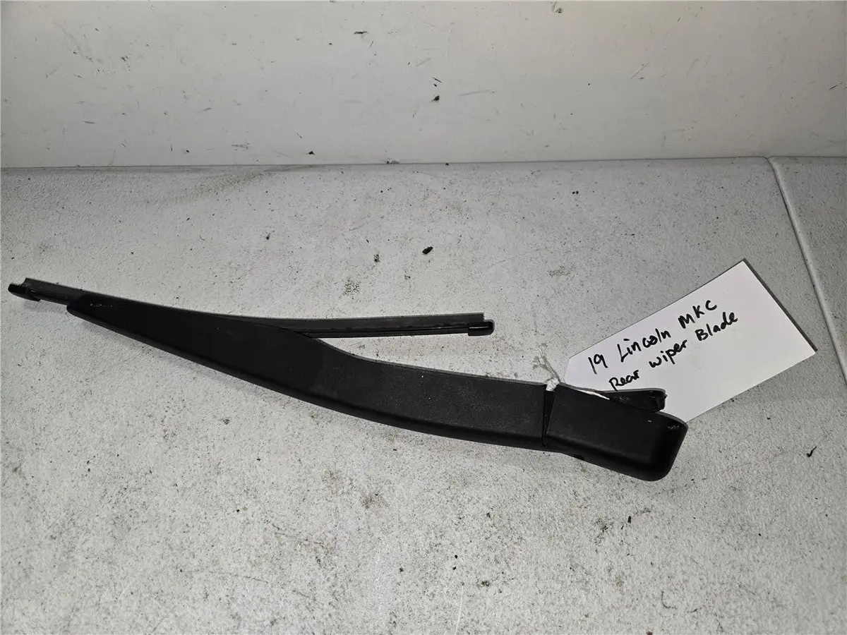 2019 Lincoln Mkc Rear Wiper Blade Bb5z-17528-F Oem 1
