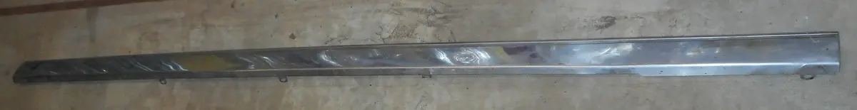 Rocker Molding, Right, Used, 71-72 Cutlass Supreme 1