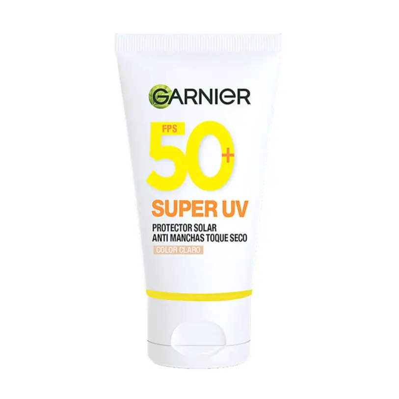 Super Uv Protector Solar Facial Toque Seco Tono Claro Vitamin C - Garnier Skin Active 1