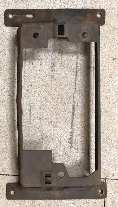 Shifter Plate Retainer, Dualgate Used 68 Gto 1