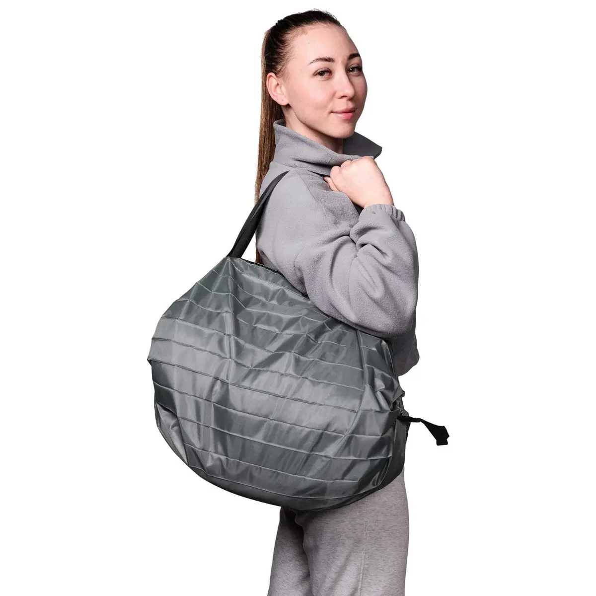 Magic Duffle Shopping Bag Compact Foldable 30L Capacity Daily Holdall 1