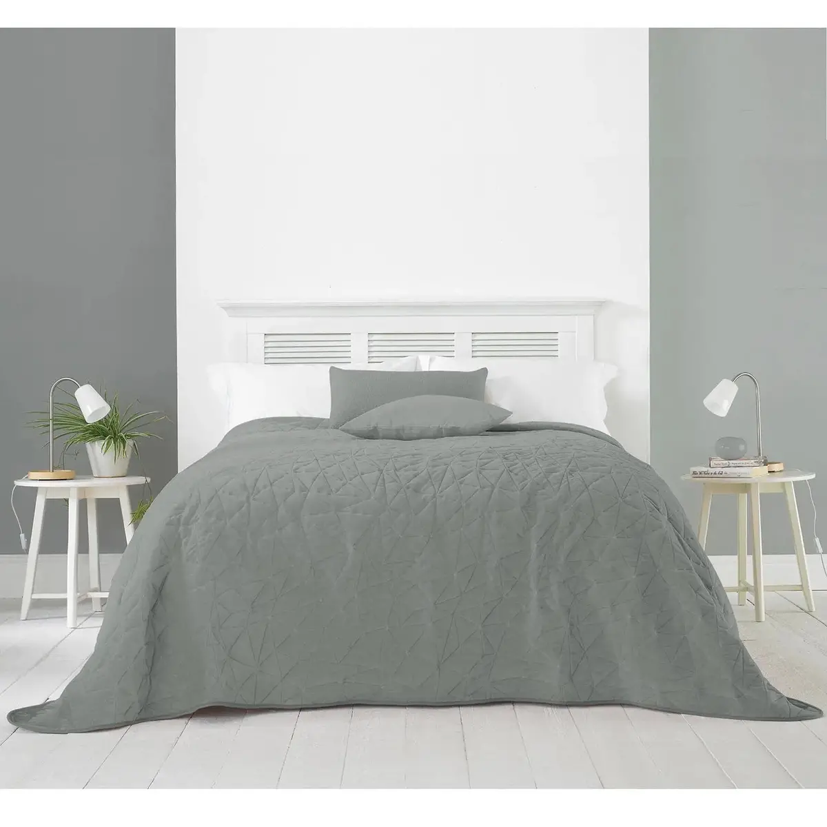 Alexa Bedspread Plush Velvet Quilted Style Combi Size 240 X 260Cm 1