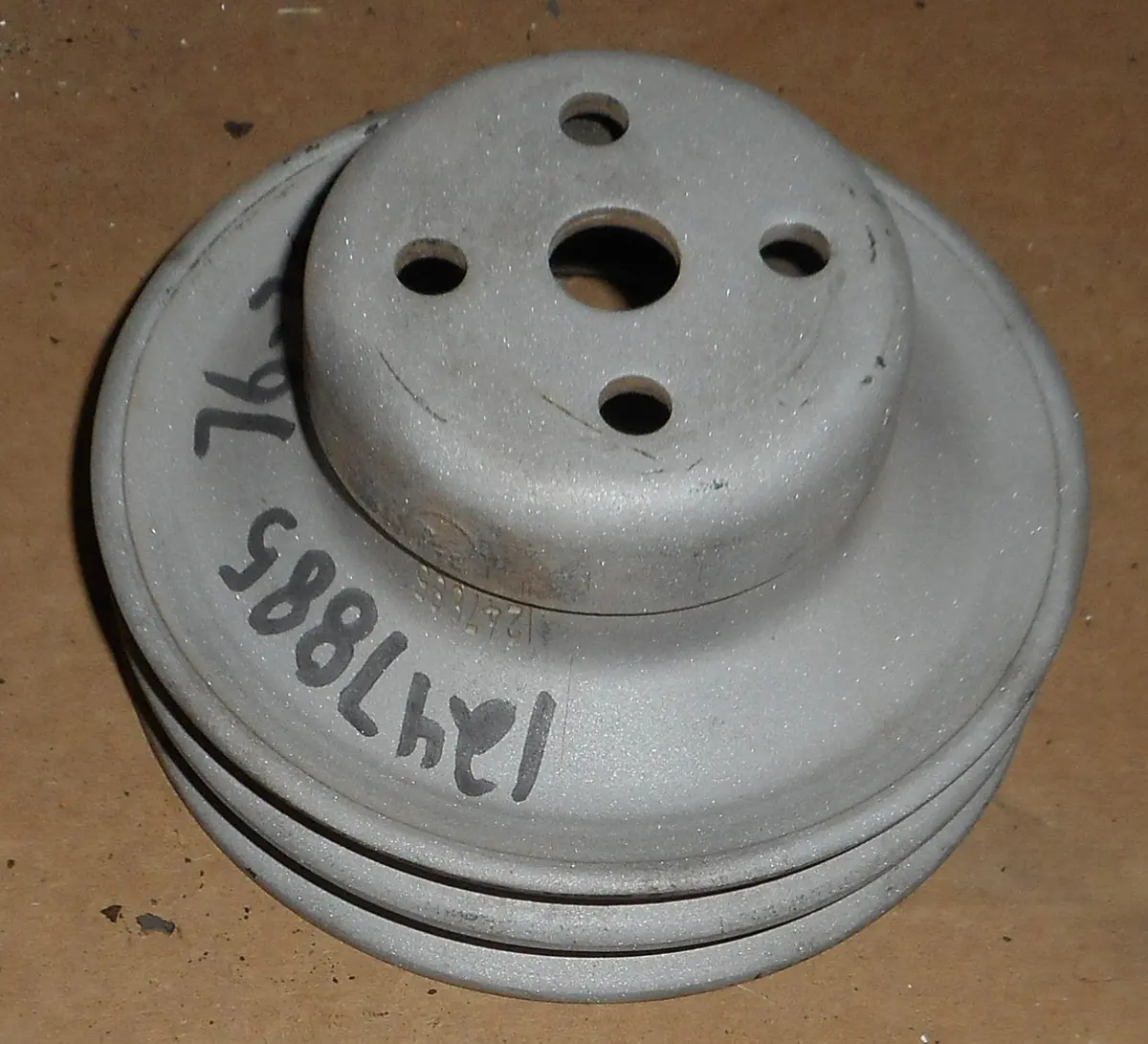 Fan Pulley, V8 V6, 2 Groove, Used, 75-79 Buick Motor 1