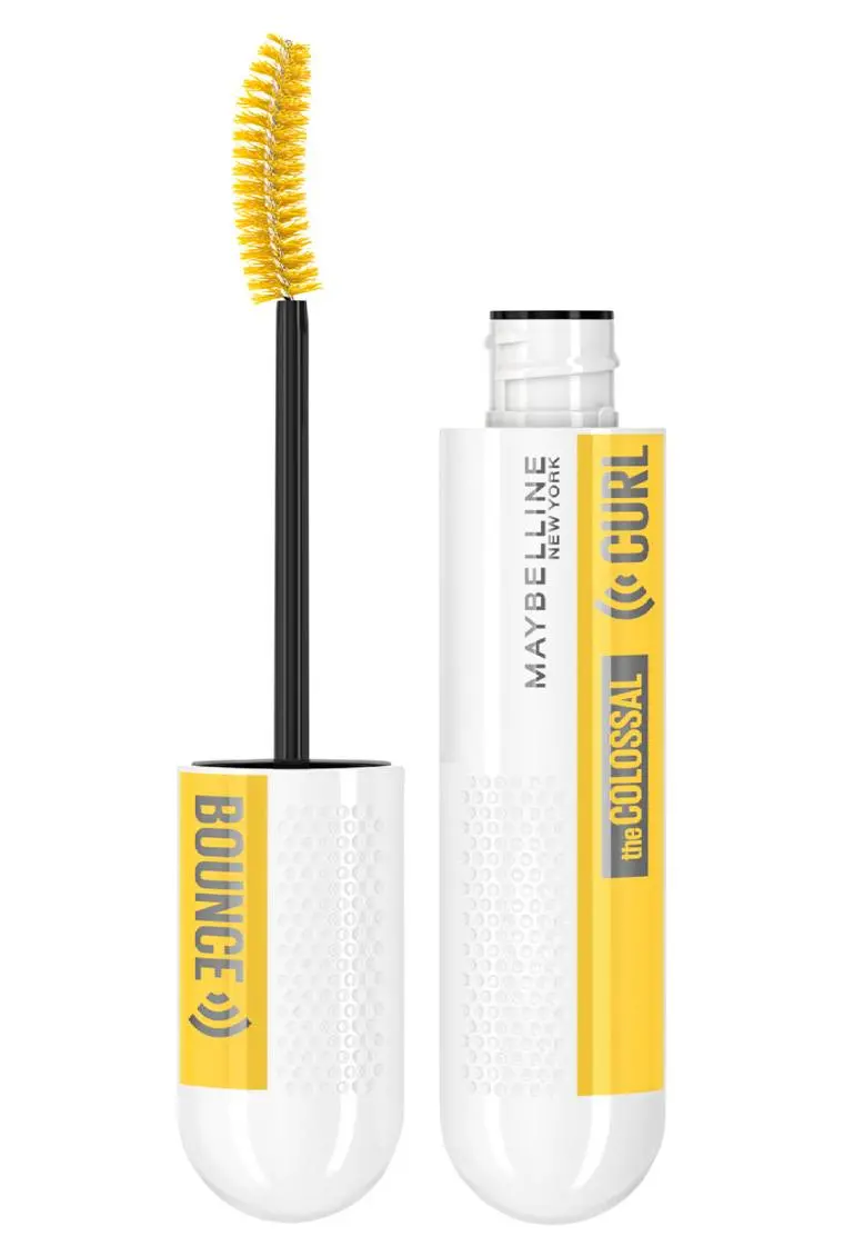 Colossal Turn It Up Very Black - Maybelline 1