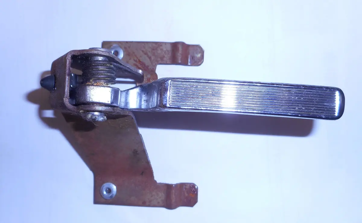 Inside Door Handle, Left, Used, 78-88 A-Body G-Body 1