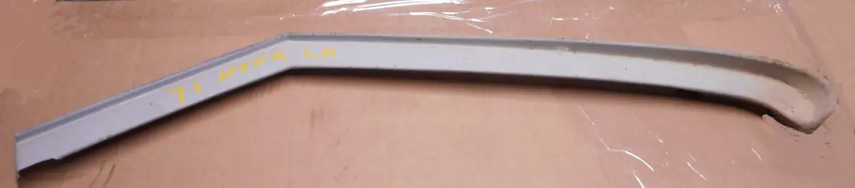 Quarter Upper Molding, Left, Painted, 68-72 Nova 1