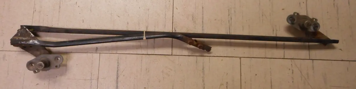 Wiper Linkage ,Non Hidden, Used 68-72 A-Body 1