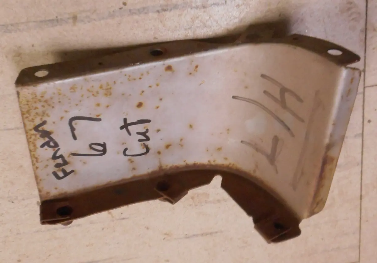 Fender To Eyebrow Filler ,Left Used 67 Cutlass 442 1