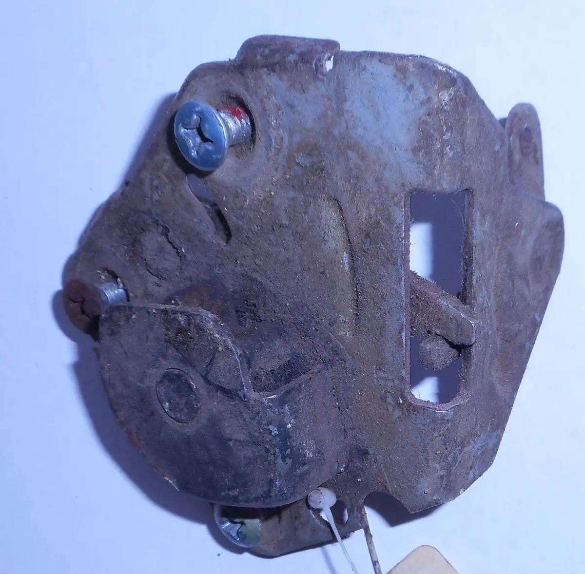 Tailgate Latch, Left, Used, 68-72 El Camino, 68-70 Wagon 1