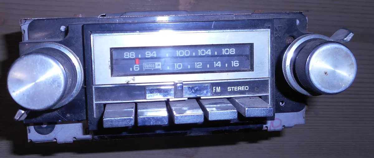 Radio ,Am/Fm Stereo,Used 78-88 Gm Vehicles 1