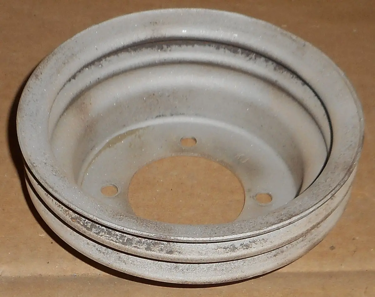 Crank Pulley, V8, 2 Groove, No Ac, Used, 70-75 Olds V8 1