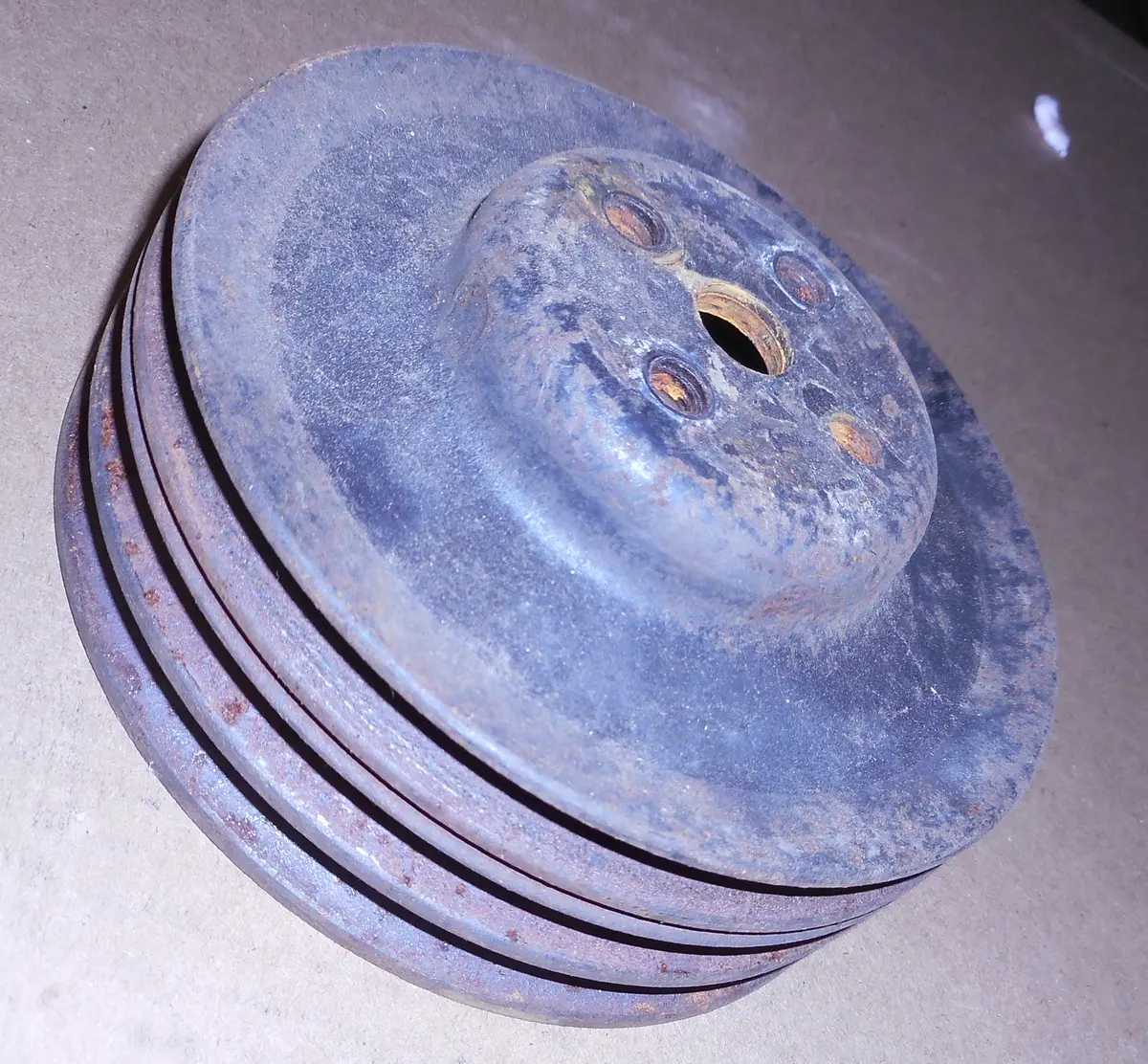 Fan Pulley ,V8 Ac 3 Groove Used 68-70 Olds 1