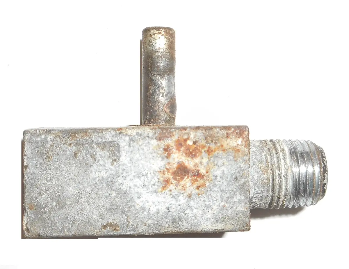 Carb Fitting ,3 Way Used 63-67 Pontiac 1
