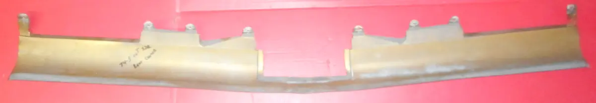 Rear Bumper Filler ,Center, Rubber, Used 74-5 Cutlass 1