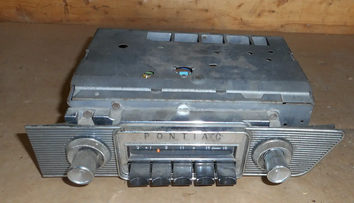 Radio, Am, Used, Original, Push Button, 64-65 Gto Lemans 1