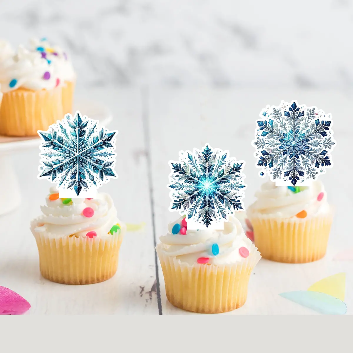 Snowflakes Christmas Pre-Cut Edible Stand-Up Wafer Card Toppers 1