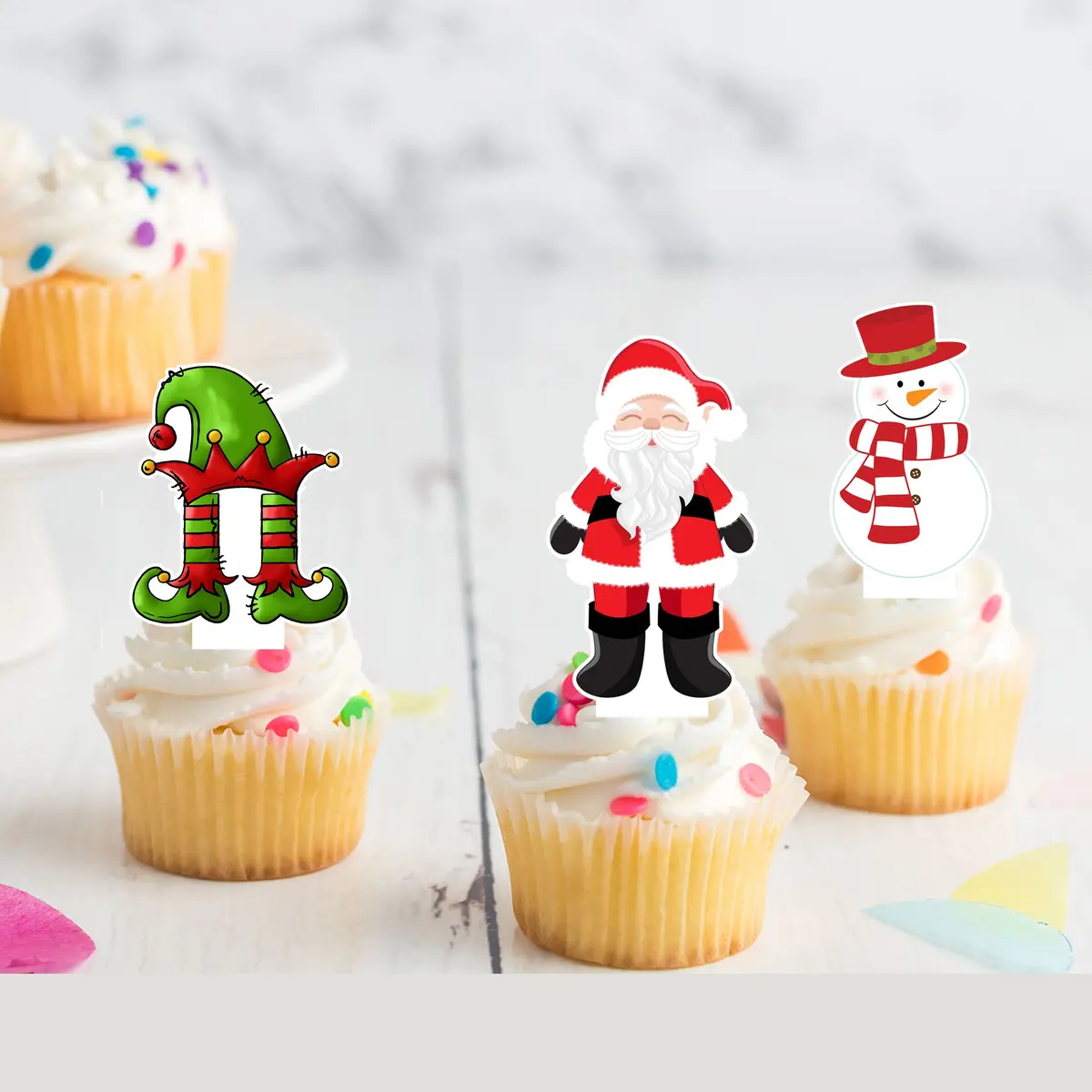 Christmas Xmas Themed Pre-Cut Edible Stand-Up Wafer Card Topper 1
