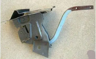 Trunk Lid Hinge ,Left Used 78-83 Malibu Lemans, 82-4 Bonny 1