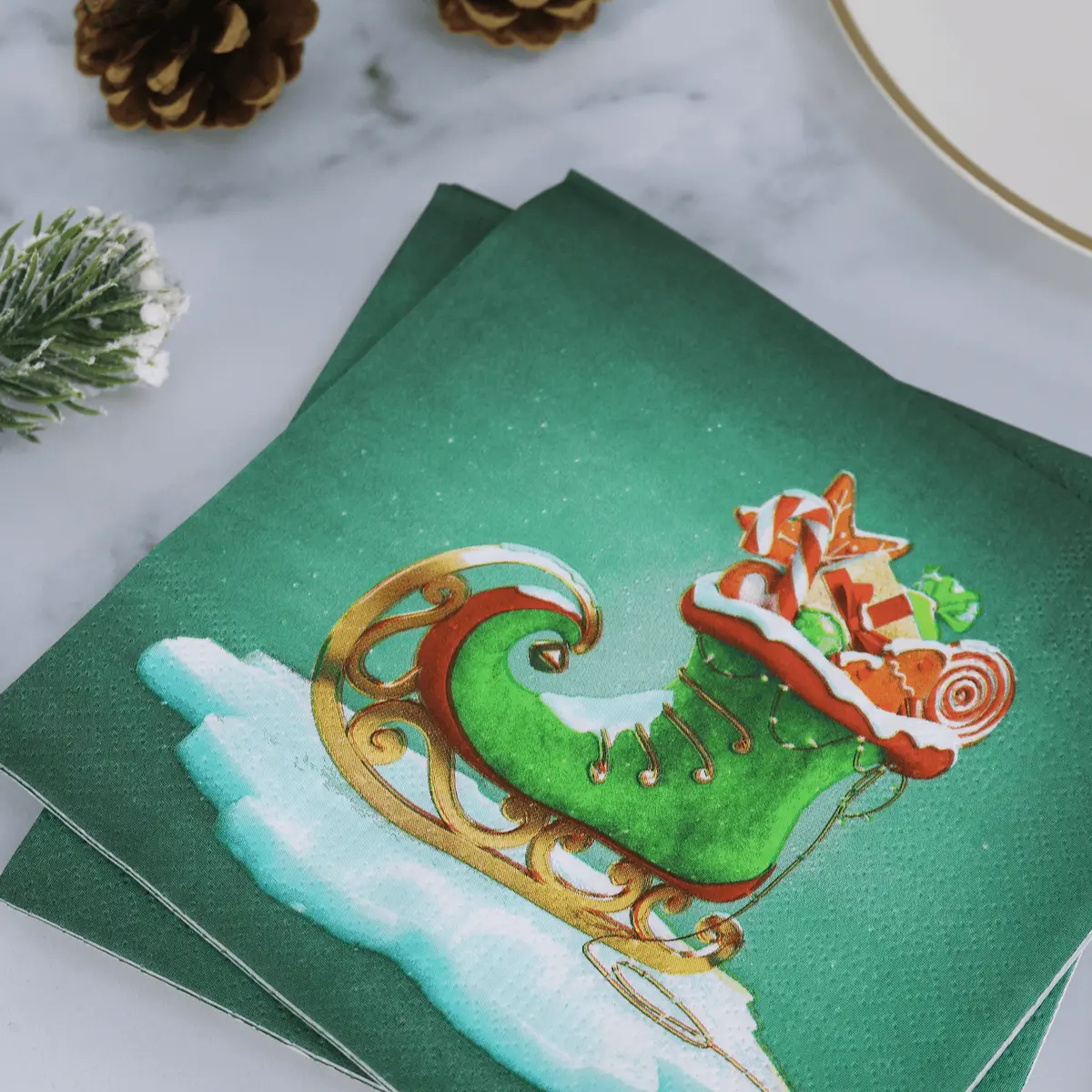Pack Of 20 Green Elf Boot Christmas Paper Table Napkins 3 Ply 1