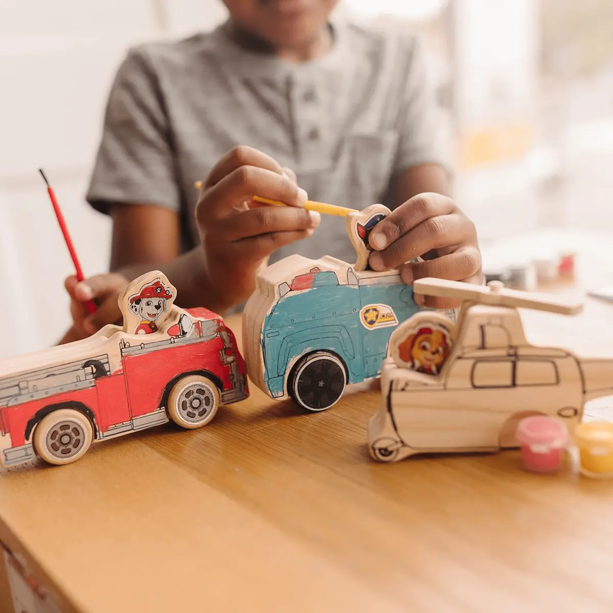 Melissa & Doug Paw Patrol Wooden Vehicles Craft Kit Paint Stickers 1
