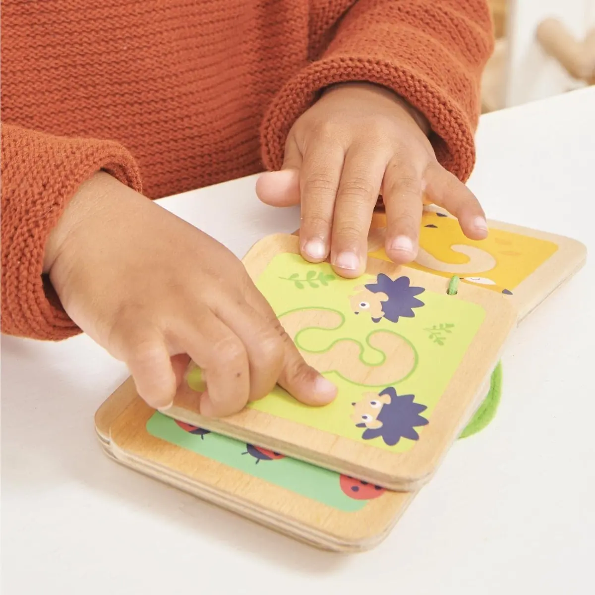 Le Toy Van Wooden Numbers Counting Book Sensory Educational Toy 12M+ 2