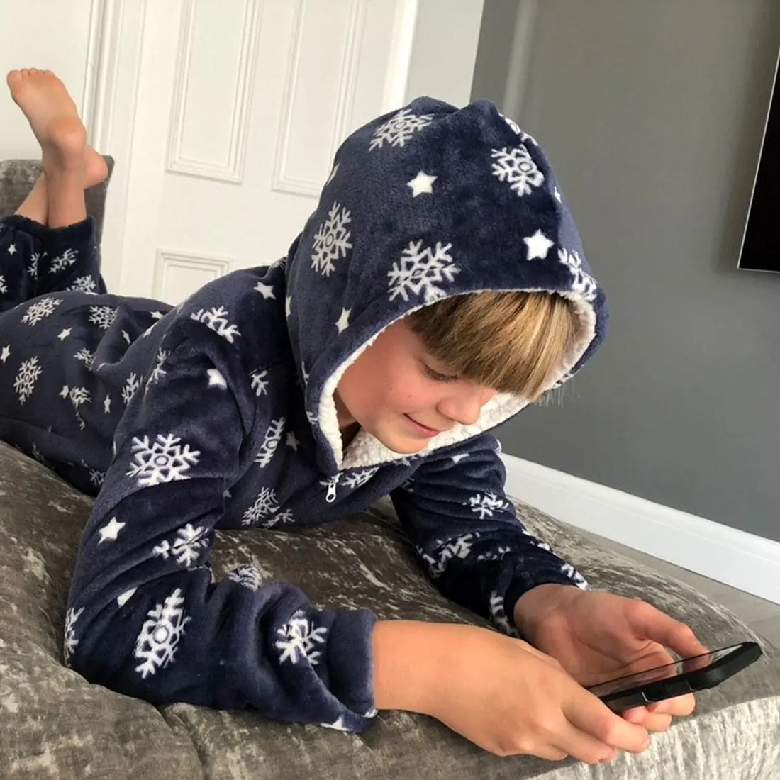 Kids All In One Pyjamas Snowflake Fleece Hooded Sleep Suit 1