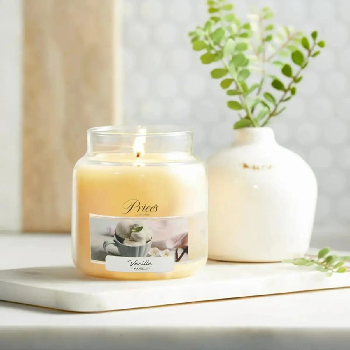 Price's Medium Scented Candle Glass Jar With Lid 60 Hours 340G 1