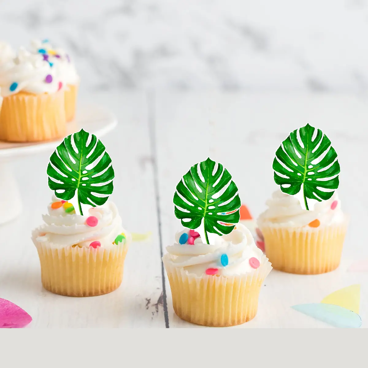 Jungle Leaves Ferns Pre-Cut Edible Stand-Up Wafer Card Cupcake Toppers 1