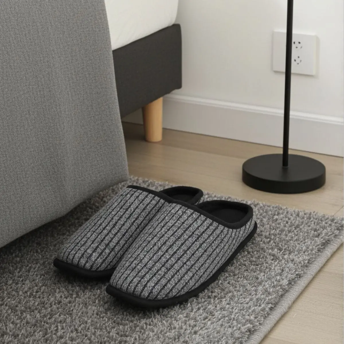 Mens Mule Slippers Ribbed Knit Upper Fleece Lining Non-Slip 1
