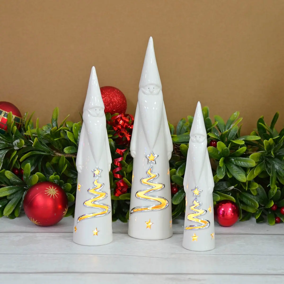Set Of 3 Light Up Santa Ornaments White Ceramic Warm Led 28Cm 1