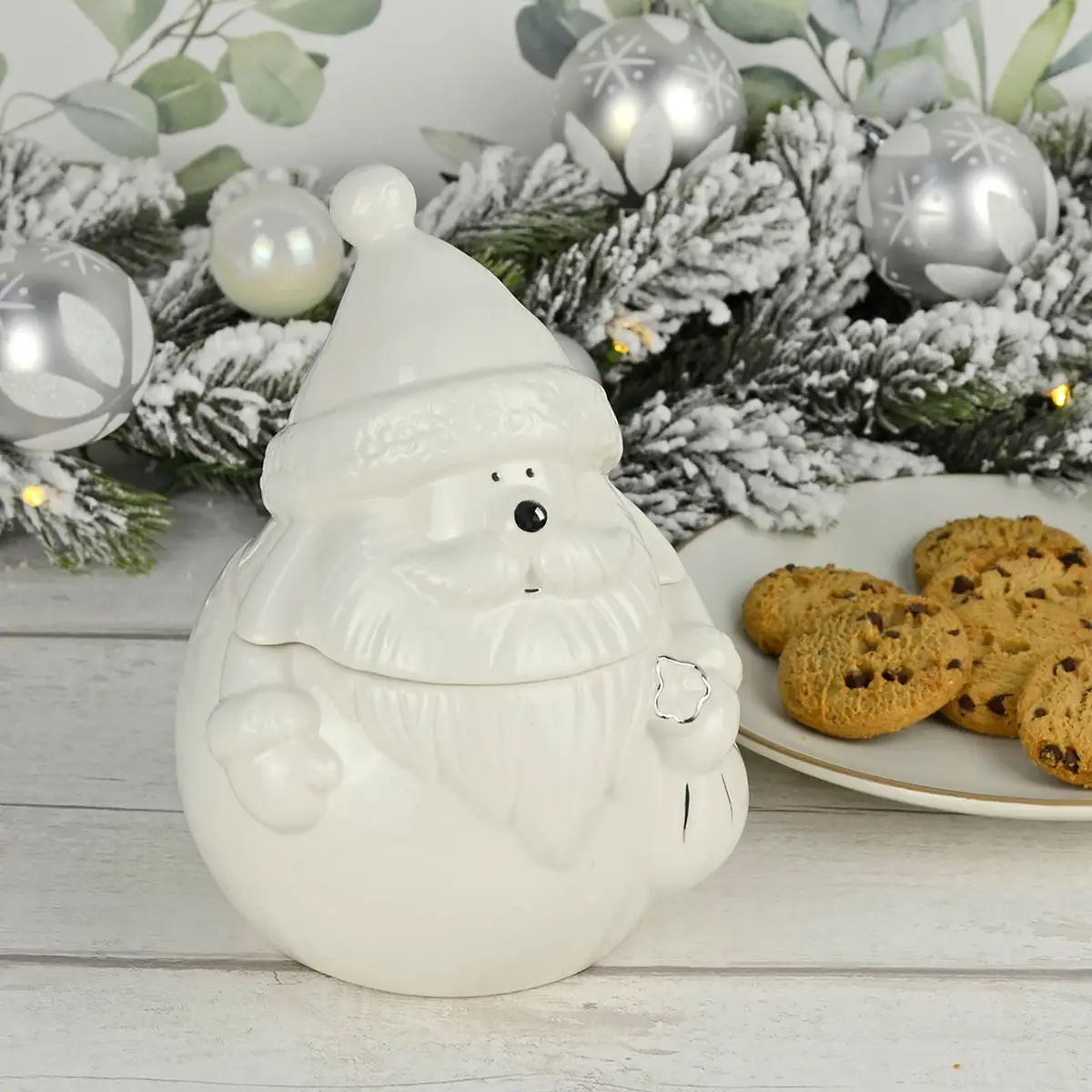 Santa Christmas Storage Jar Sweets Holder White Ceramic 18Cm 1