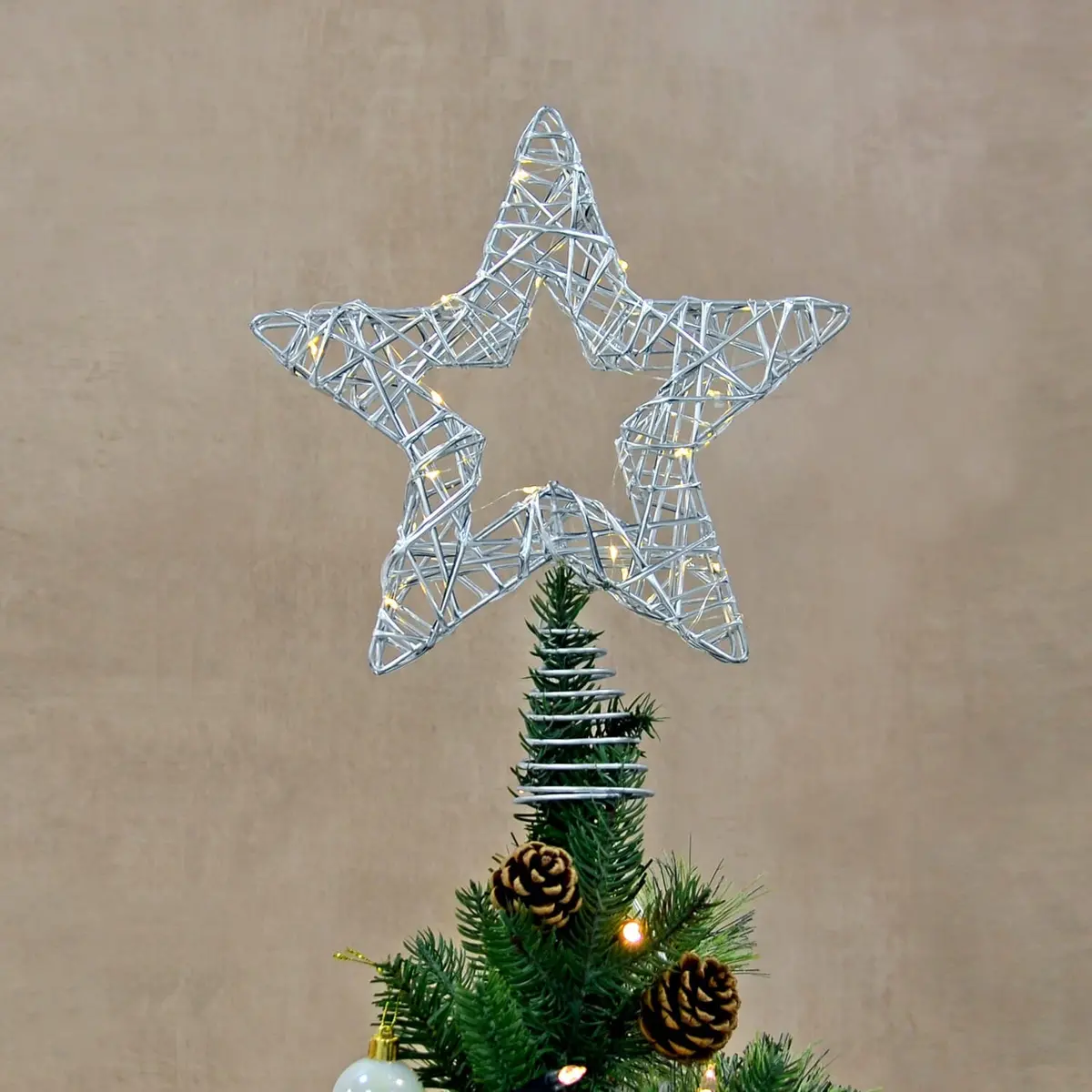 Mr Crimbo Pre-Lit Silver Metal Star Christmas Tree Topper Warm White 1