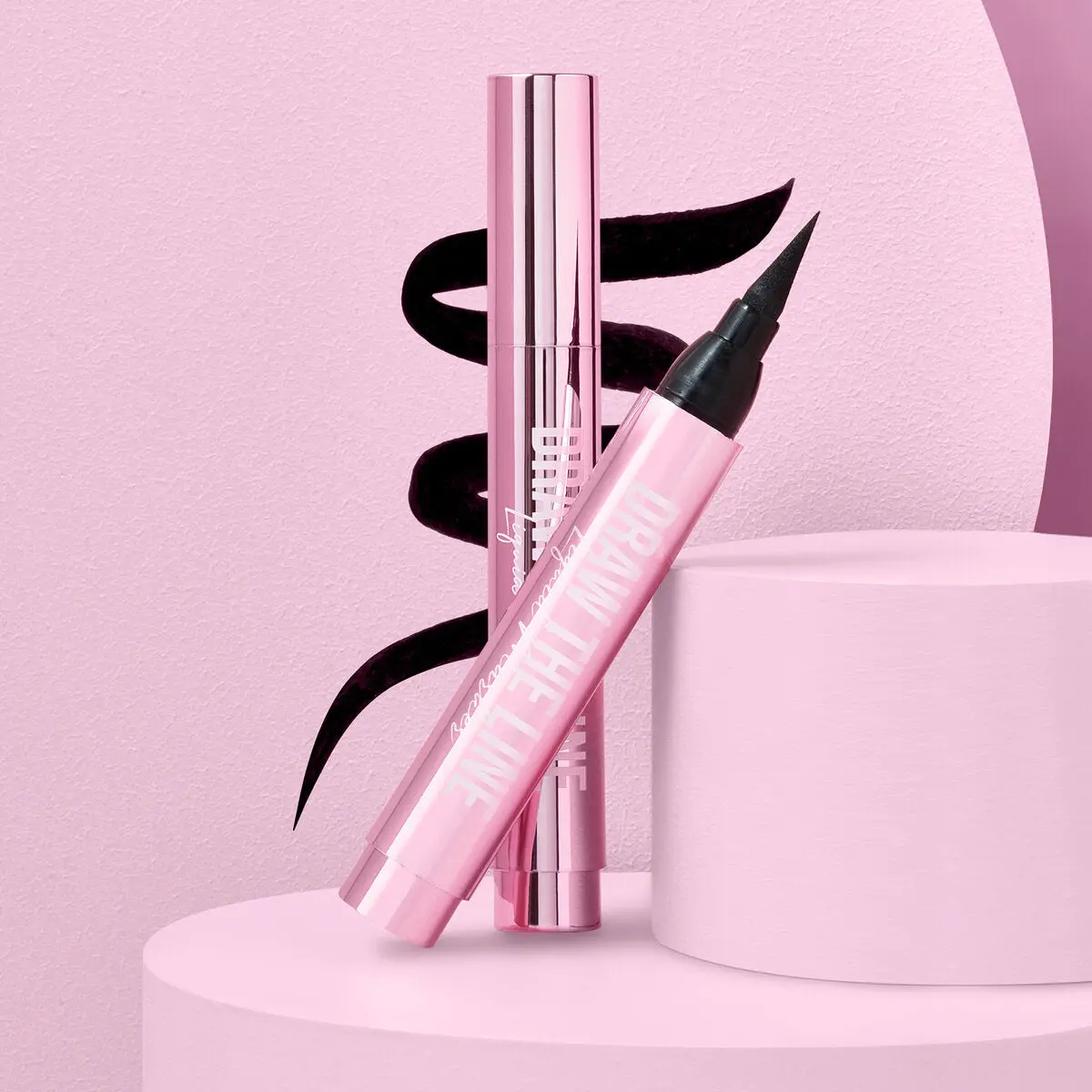 Delineador Líquido Overachiever Marker - Beauty Creations 1