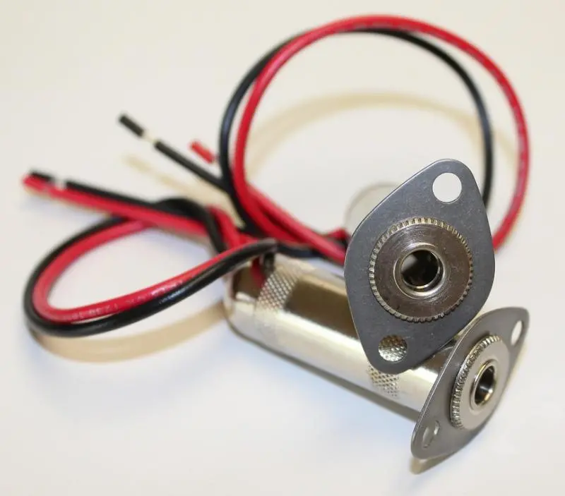Phone Jack Connector 1