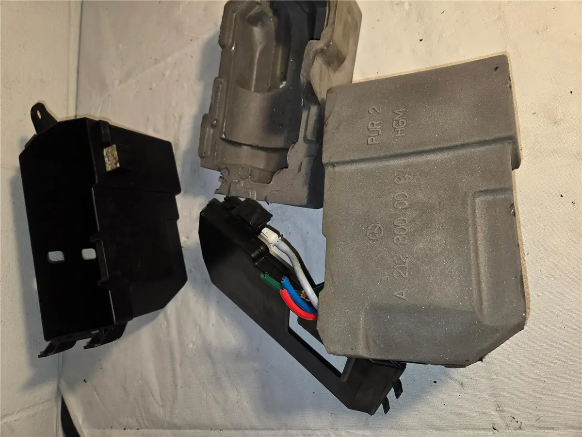 2012 - 2018 Mercedes Cls550 Front Dynamic Seat Vacuum Air Pump A2128000097 Oem 1